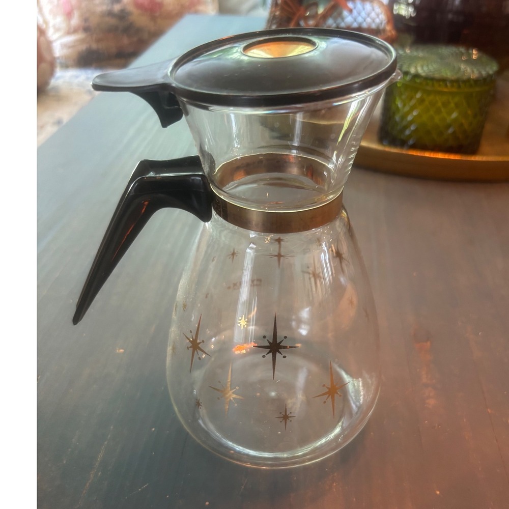 Vintage Pyrex Golden Starburst Coffee Carafe Glass Pitcher with Lid MCM Gold